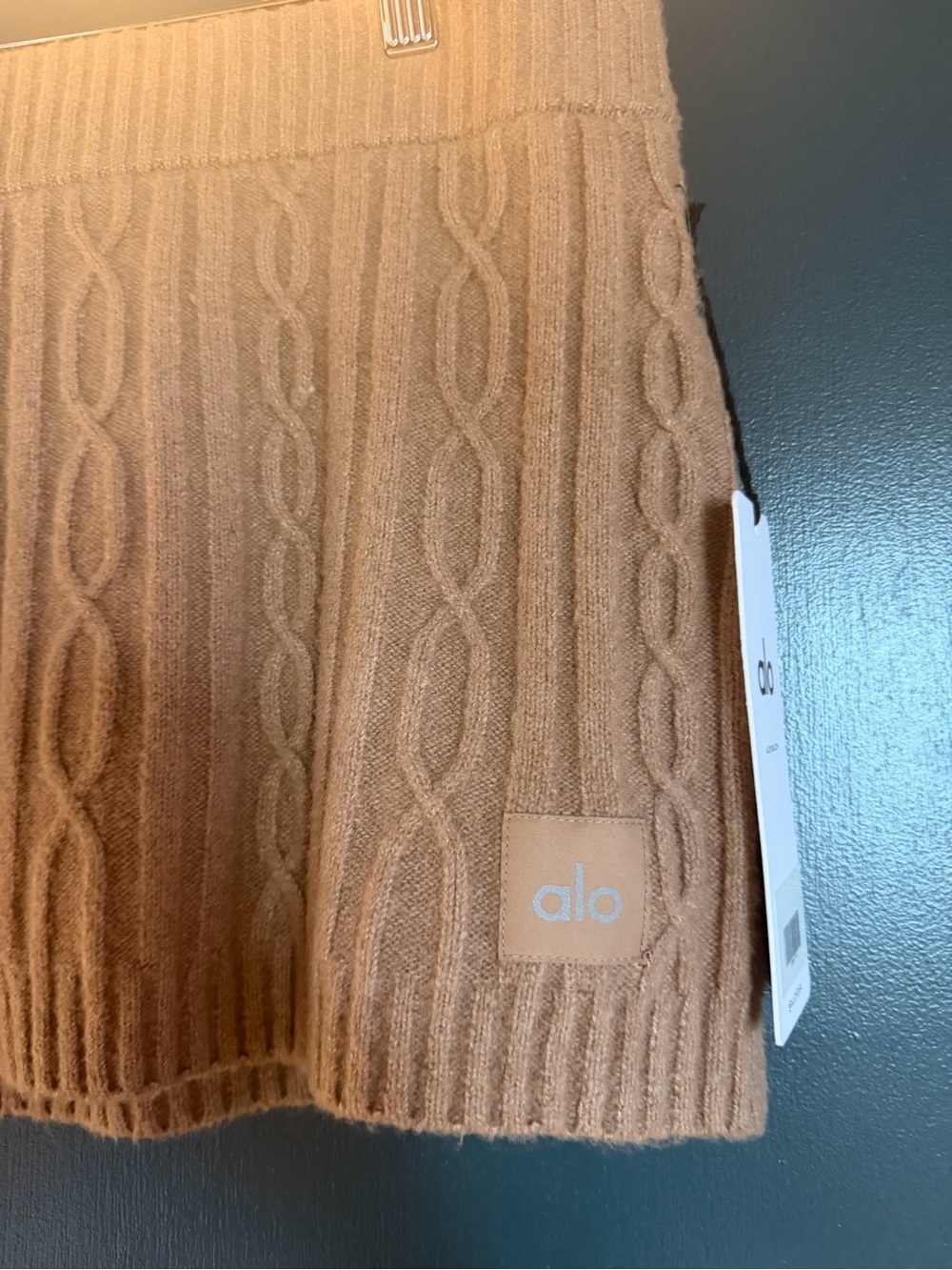 ALO cozy brown cable-knit mini skirt NWT - Picture 2 of 6